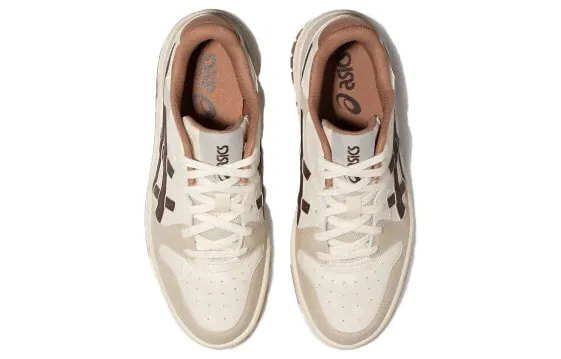 Кроссовки Asics Court Mz 2.0 1203A405-101-1